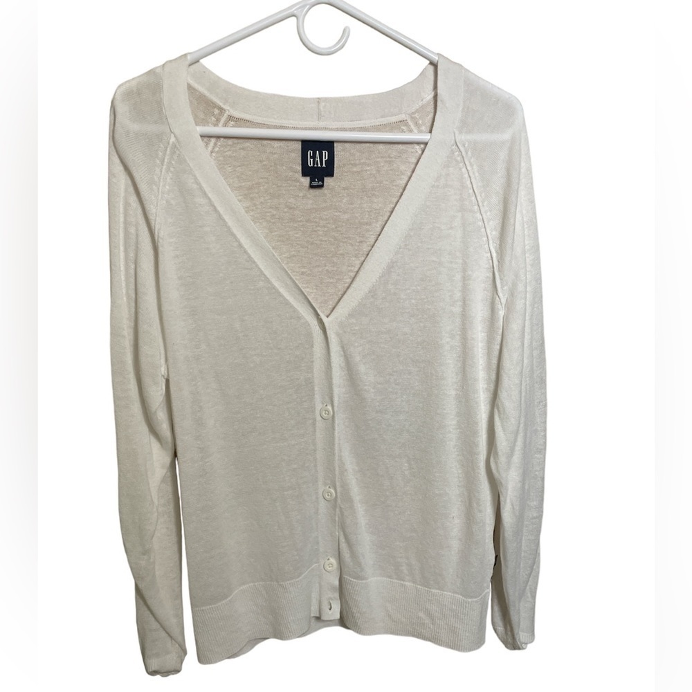 GAP White Long Sleeve Cardigan - New, Stylish & Comfortable